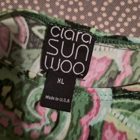 CLARA SUNWOO Green and Pink Floral Top - Picture 2 of 2